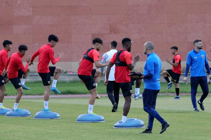 Kayserispor, yeni sezon hazırlıklarına başladı G2