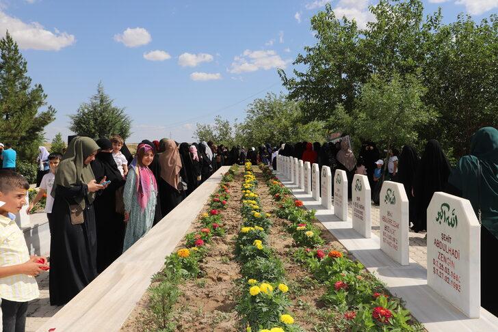 Diyarbakır'da terör örgütü PKK'nın "Susa Katliamı"nda hayatını kaybedenler anıldı G3