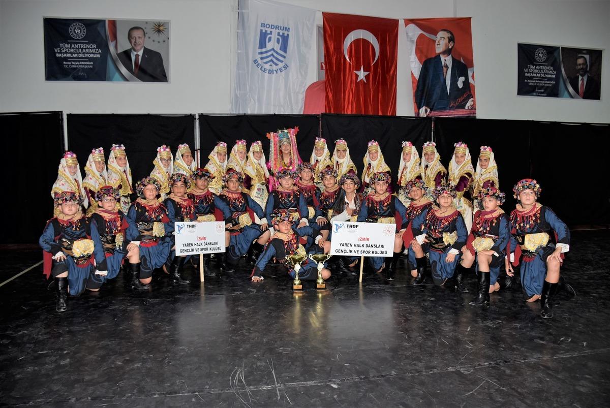 Bodrum'da T&uuml;rkiye Halkoyunları Federasyonu Grup Yarışması yapıldı