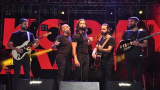 Mersin'de şarkıcı Koray Avcı konser verdi