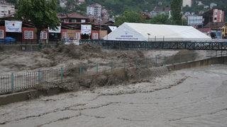 GÜNCELLEME - Kastamonu'da sağanak nedeniyle taşan çaylar su baskınlarına neden oldu