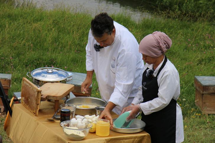 Mersin'de İtalyan şef, ödüllü Eğriçayır balıyla tatlı yaptı G2