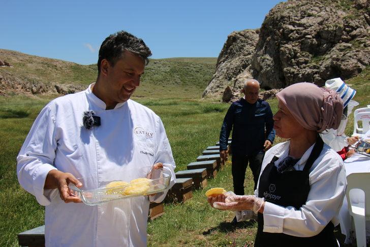 Mersin'de İtalyan şef, ödüllü Eğriçayır balıyla tatlı yaptı G4