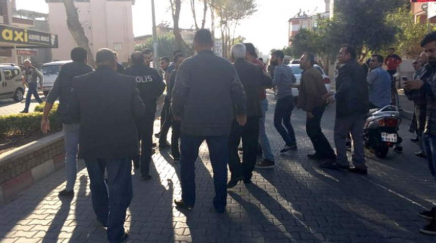 Önce İki Kardeşe Dövdüler Sonra Polise Saldırdılar!