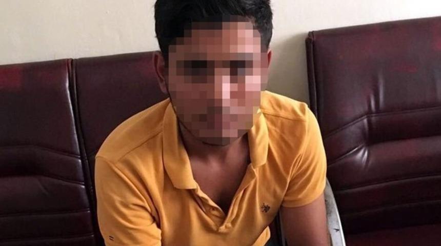 '&Ccedil;ıplak fotoğraflarını montajlamışlar' diyerek dolandırdı