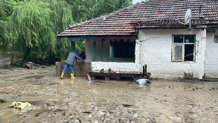 Zonguldak'ta sağanak hayatı olumsuz etkiliyor G5