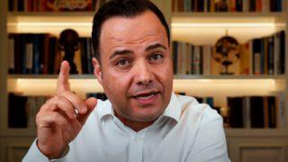  Özgür Demirtaş ekonomi videosunu paylaştı sosyal medya yıkıldı: 'İlkokul mezunlarının anlayacağı şekilde anlatacağım' dedi 1 milyondan fazla kişi izledi!