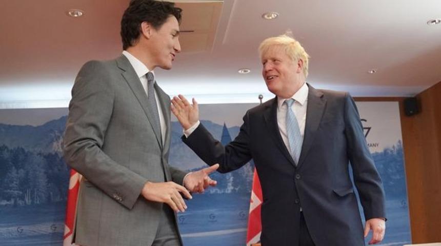 Dünya liderlerinden şaşırtan Putin yorumu! Üstsüz fotoğrafını ti’ye aldılar: Ceketimizi çıkartalım mı?