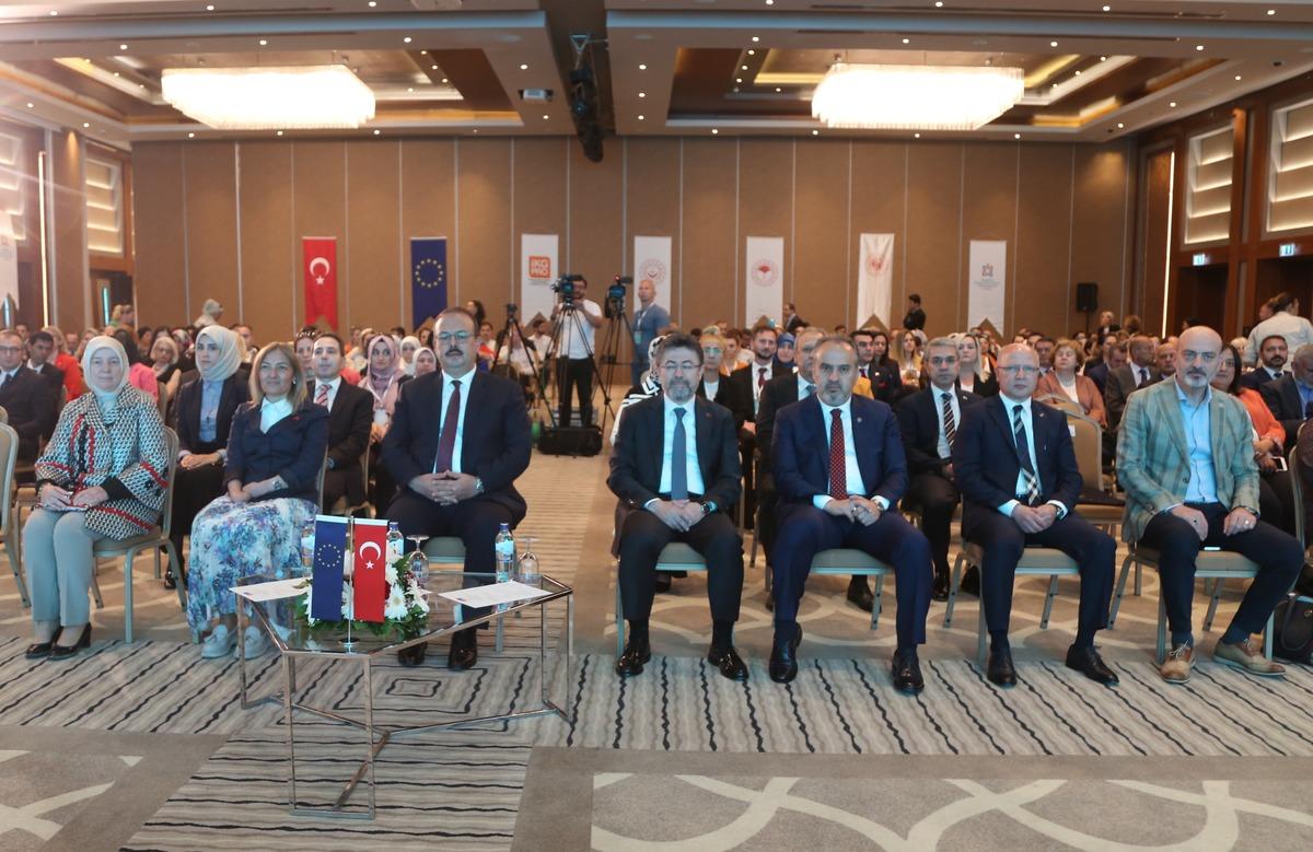 "Kadınların Kooperatifler Yoluyla G&uuml;&ccedil;lendirilmesi Projesi" Bursa'da tanıtıldı