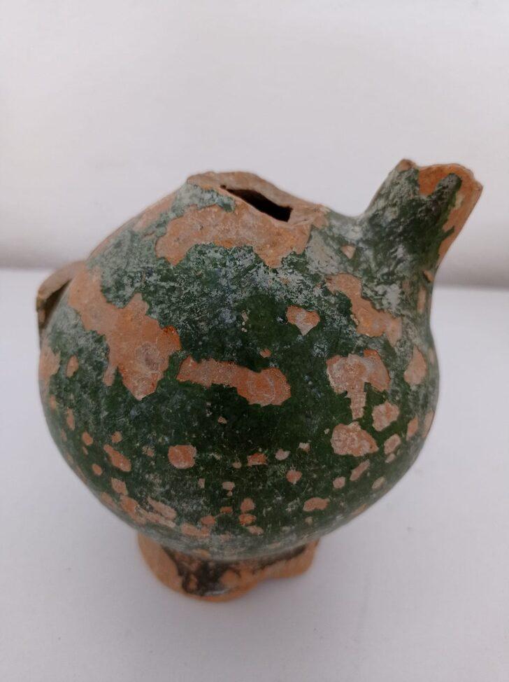 İzmir'de 14 parça tarihi eser ele geçirildi G3