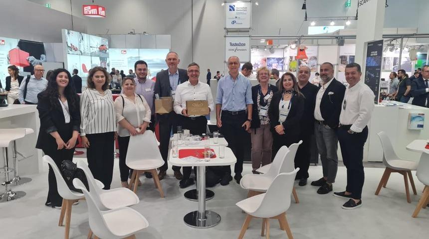 Hazır giyim ve konfeksiyon sektörünün temsilcileri Almanya'da temaslarda bulundu