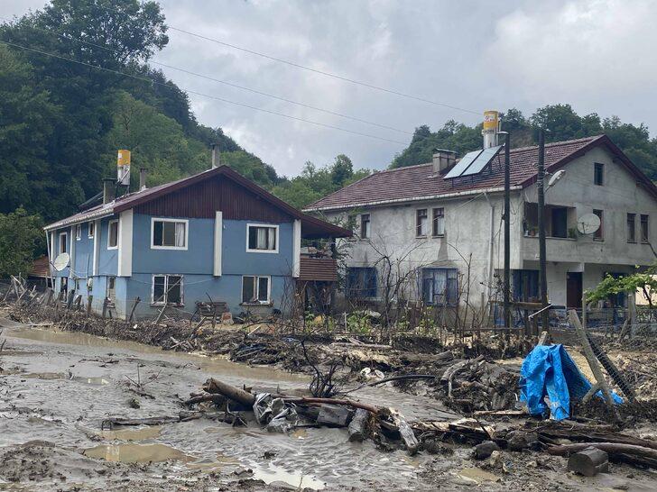 Sinop Ayancık'ta yağış nedeniyle 3 köy geçici olarak boşaltıldı G3