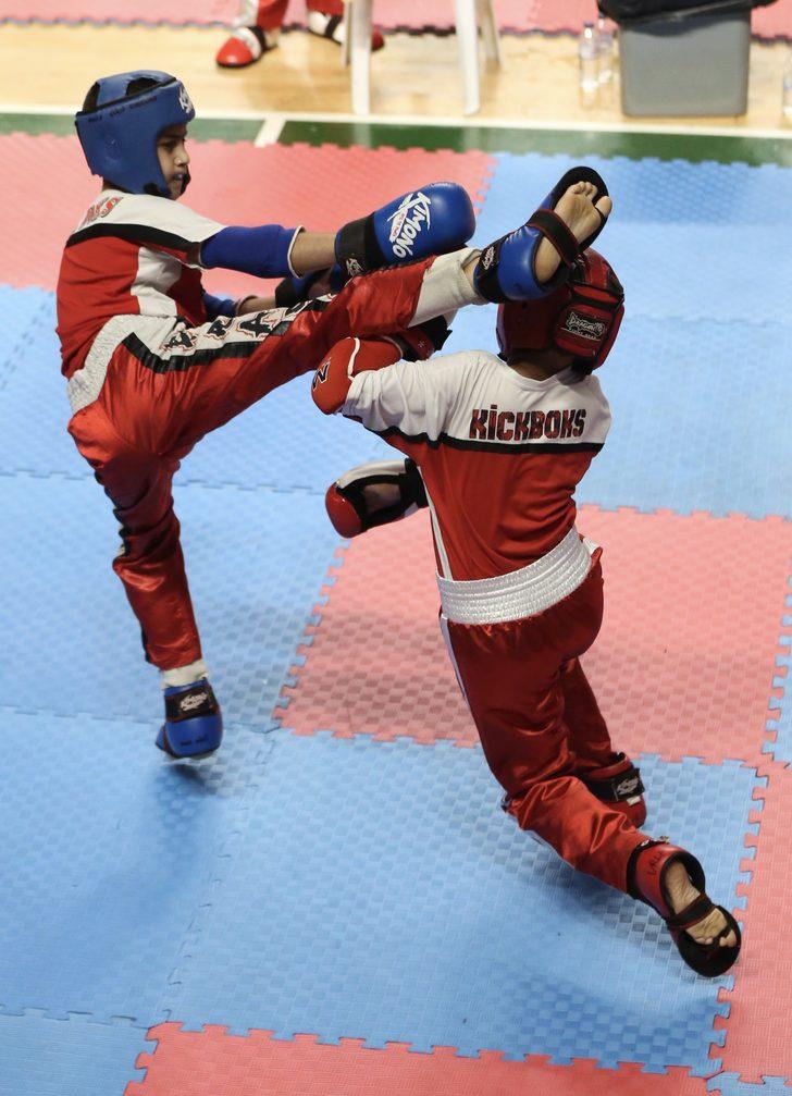 Büyükler, Gençler, Yıldızlar, Minikler Türkiye Kick Boks Şampiyonası, Kocaeli'de yapıldı G4