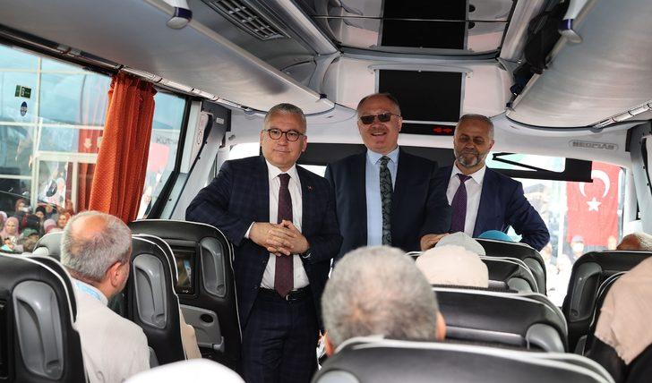 Sivas'ta ilk hac kafilesi kutsal topraklara uğurlandı G5