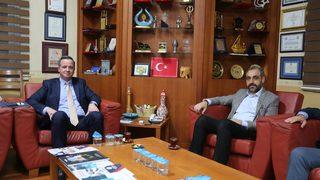 TİKA yurt dışındaki yardımlarda Türk markalarını kullanıyor