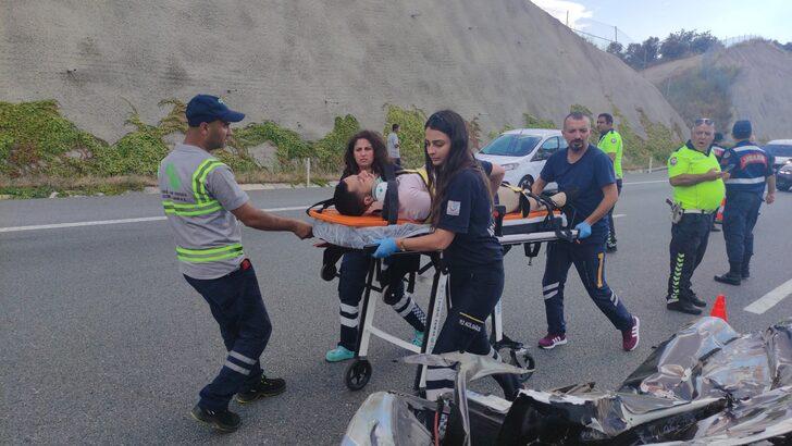 Bursa'da tıra çarpan otomobildeki 4 kişi yaralandı G2