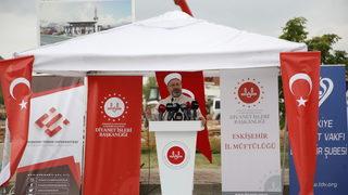 Diyanet İşleri Başkanı Erbaş, Eskişehir Teknik Üniversitesi Camisi Temel Atma Töreni'ne katıldı: