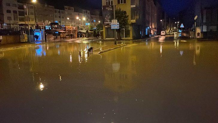 GÜNCELLEME 3 - Karabük'te sağanak hayatı olumsuz etkiledi G2