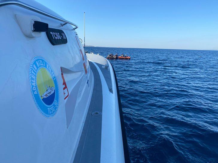 İzmir ve Aydın açıklarında 305 düzensiz göçmen kurtarıldı G2