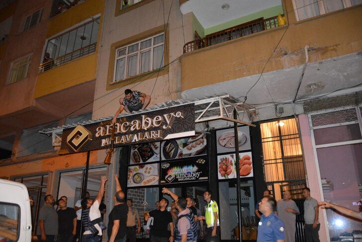 Gaziantep’te eşi ve 2 çocuğunu silahla rehin alan kişi ikna edildi G1