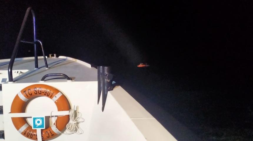 Muğla açıklarında 75 düzensiz göçmen kurtarıldı