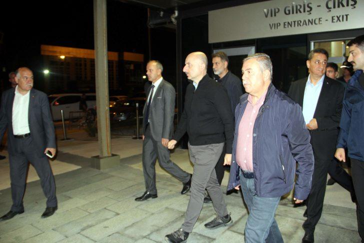 Ulaştırma ve Altyapı Bakanı Karaismailoğlu, selden etkilenen Sinop'ta incelemelerde bulundu: G4