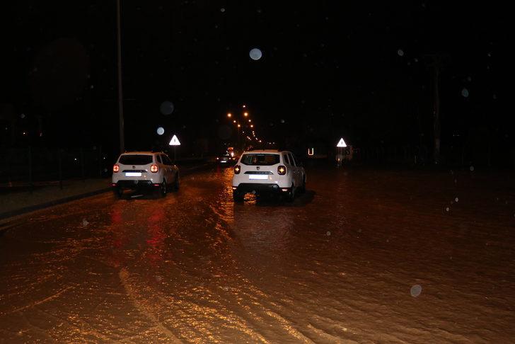 Bolu'da sağanak nedeniyle su taşkınları oluştu G5