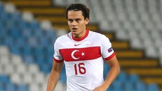 İngiltere Premier Lig ekibi Bournemouth Enes Ünal ile 4 yıllık sözleşme imzaladı!