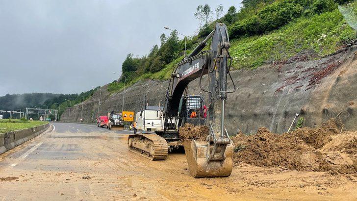 Bolu Dağı Tüneli İstanbul istikameti heyelan nedeniyle ulaşıma kapatıldı G3