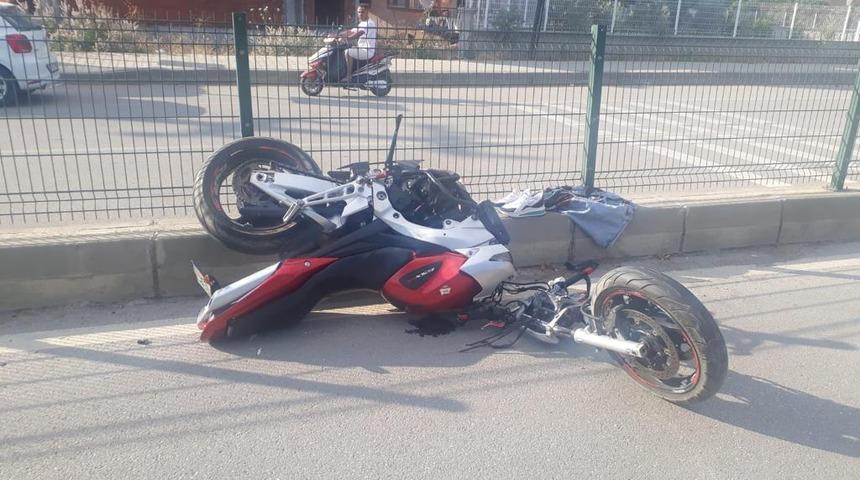 Muğla'da otomobilin çarptığı motosikletli öldü