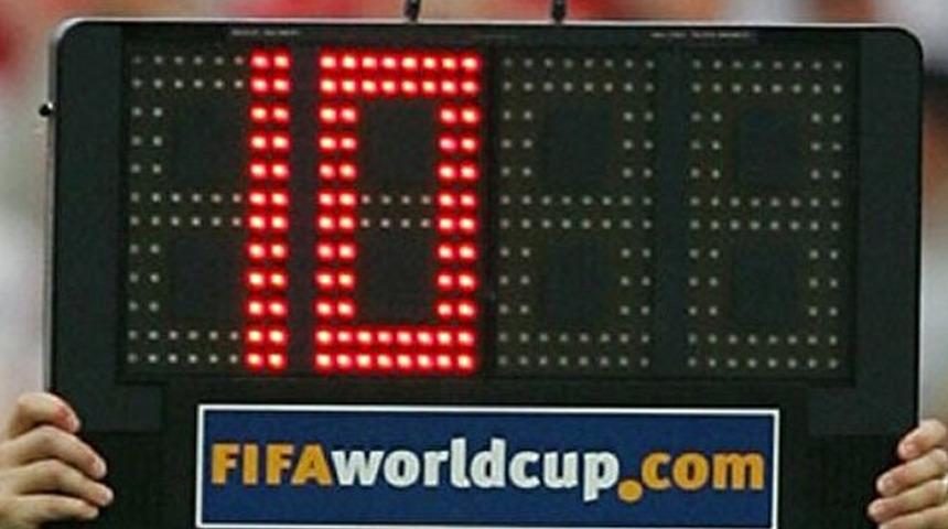 Maçın hakemi 35 dakika uzatma verdi! Karşılaşmanın skoru ise hiç beklenildiği gibi değil...