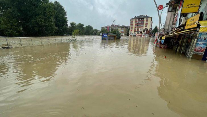 Bartın'da taşkın nedeniyle tarihi Kemerköprü su altında kaldı G2