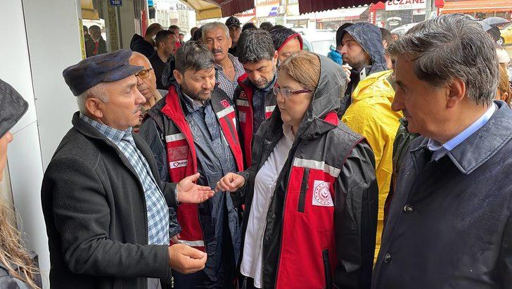 Bakan Derya Yanık, sağanaktan etkilenen Karabük'te açıklama yaptı: G2