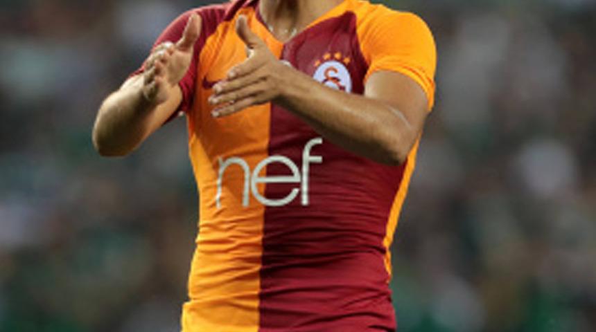 Eski Galatasaraylı Muğdat Çelik futbolu bıraktı! 