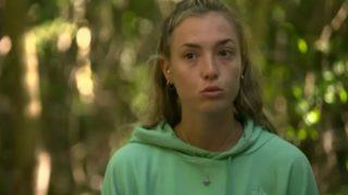 Survivor Sude Burcu ev haliyle olay oldu! Kardeşi mini şortlu halini paylaştı...