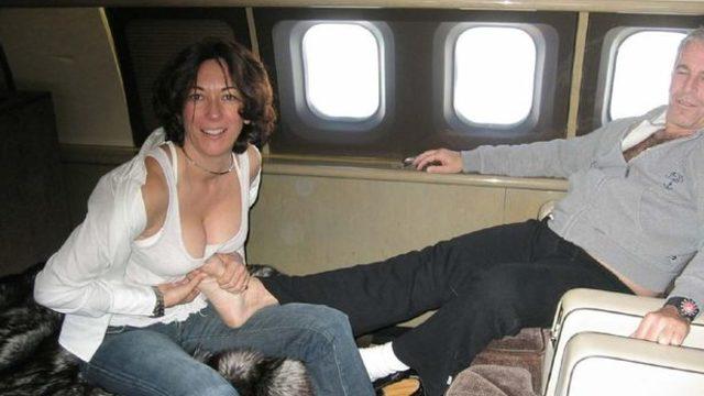 En ünlü pedofili suçlusu Jeffrey Epstein’in sevgilisi Ghislaine Maxwell davasında yeni gelişme! Hakim karşısına çıkacak