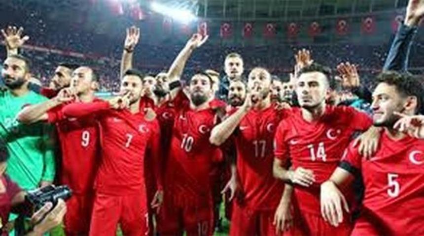 A Milli Takım Kadrosunda Sakatlık Şoku Yıldız Futbolcu Kadrodan &Ccedil;ıkarıldı!