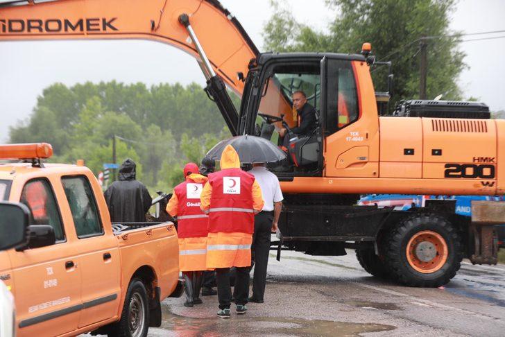 Batı Karadeniz'deki afetzedelere Türk Kızılaydan yardım G3
