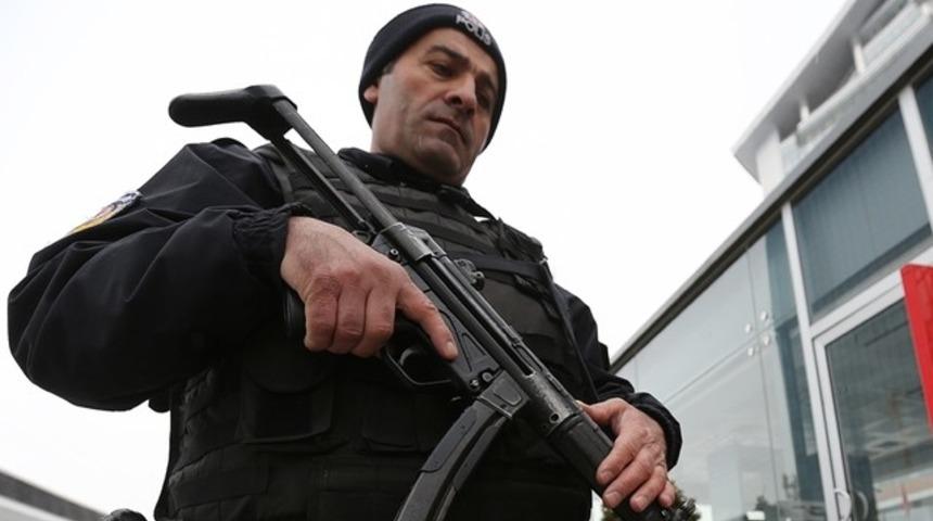 CHP'de g&uuml;venlik tedbirleri artırıldı