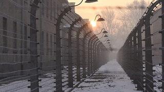 Karar açıklandı! En yaşlı Nazi'ye hapis cezası 