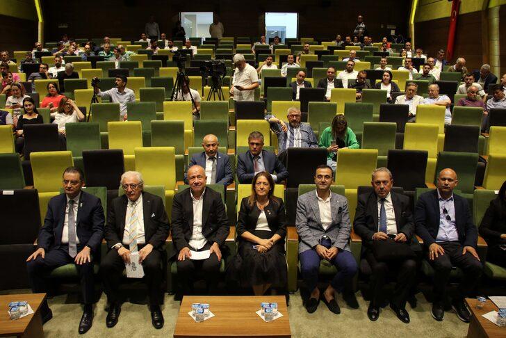 Uşak'ta en fazla ihracat yapan firmalar ödüllendirildi G1