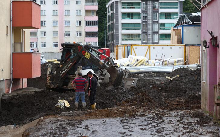 Bozkurt ve İnebolu'da selin izlerini silme çalışmaları sürüyor G4