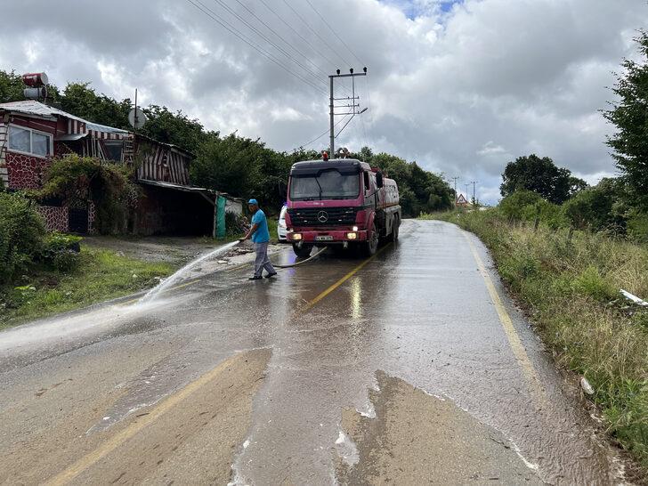 Sakarya'da sağanaktan etkilenen bölgelerde temizlik çalışması yapıldı G5