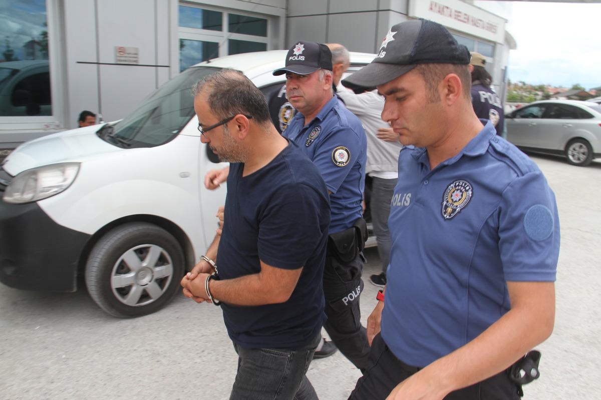 Konya'da silah ka&ccedil;ak&ccedil;ılığı operasyonunda yakalanan 1 kişi tutuklandı