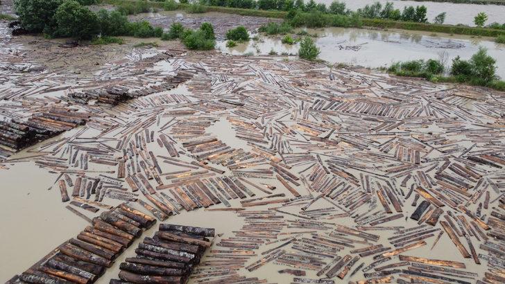 GÜNCELLEME - Karabük'te sağanak hayatı olumsuz etkiledi G1