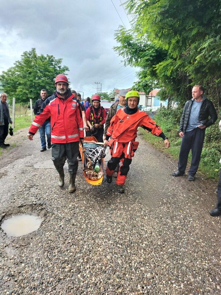 Zonguldak'ta böbrek hastalarının imdadına UMKE ve AFAD ekipleri yetişti G3