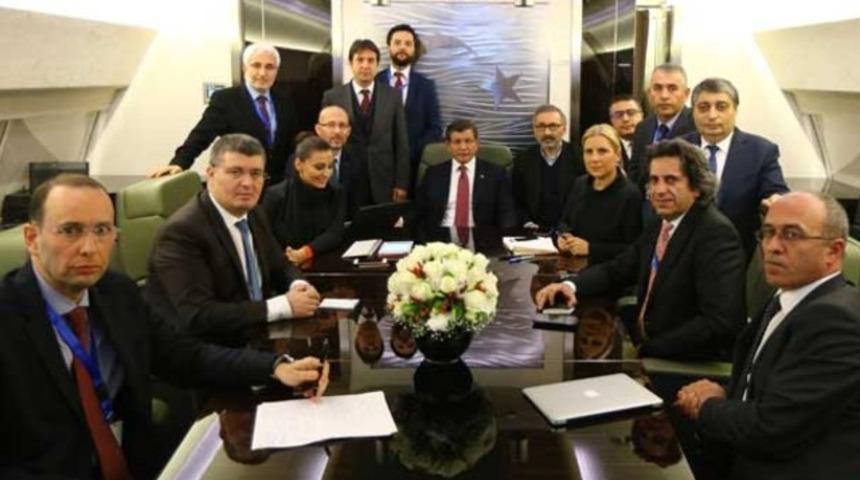 Davutoğlu: Krizi Rusya tırmandırıyor