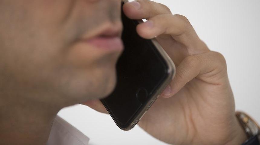 Operatörlere talimat verildi! Deprem bölgesindeki vatandaşlara ücretsiz konuşma ve internet... AFAD'dan ise deprem sonrası çok önemli uyarı