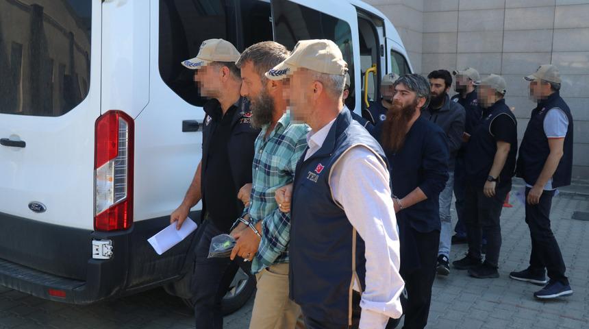 Erzincan merkezli DEAŞ operasyonunda yakalanan 11 şüpheli adliyede