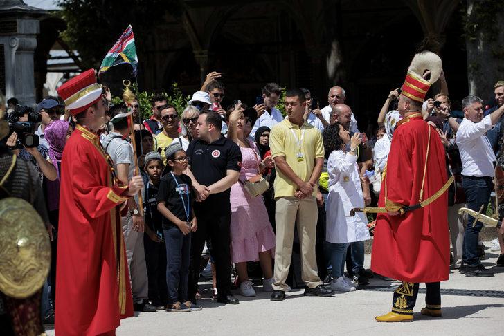Mehteran Birliği Topkapı Sarayı'nda konser verdi G1